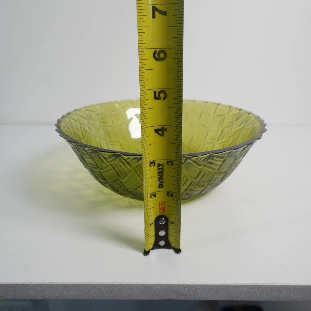 Vintage Avocado Green Indiana Glass Serving Bowl‎ 8.5